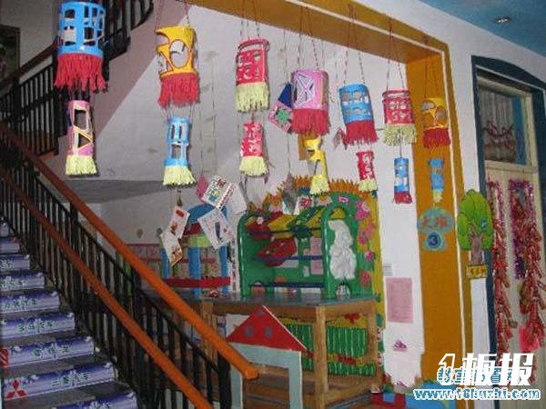 幼儿园楼道环境吊饰布置